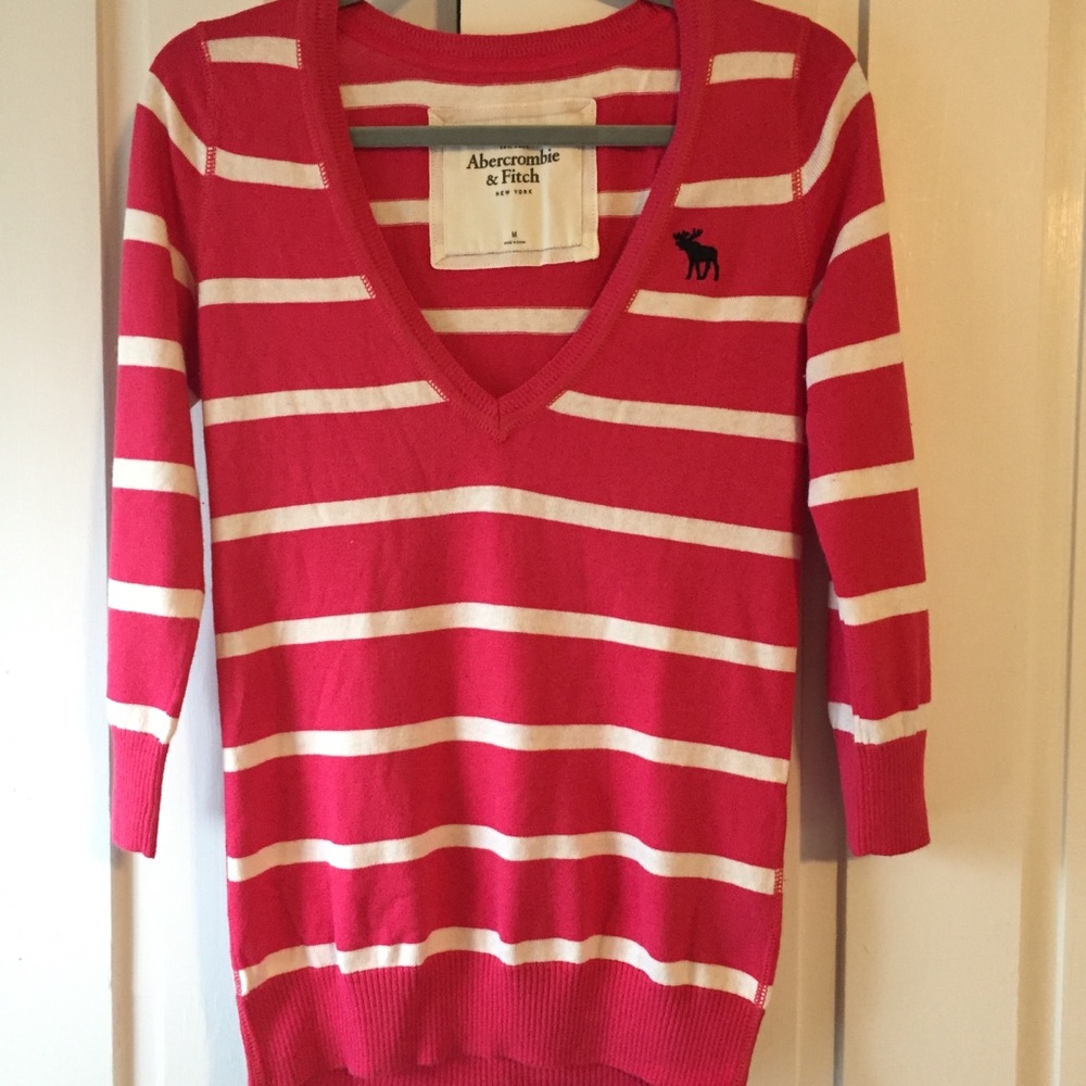 Abercrombie & Fitch Striped V-Neck Sweater - Medium